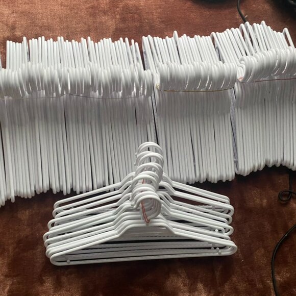 One Hundred White Plastic Hangers - Picture 2 of 2